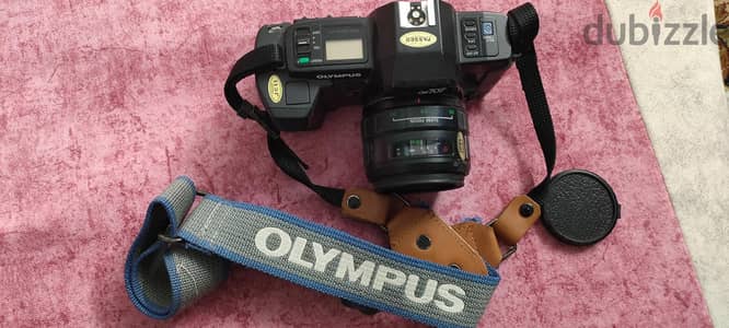كاميرا Olympus OM 707