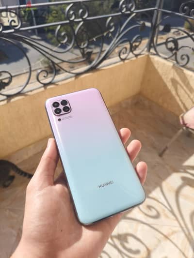 Huawei Nova 7i 128GB | 8GB RAM | بطارية ممتازة | حالة ممتازة