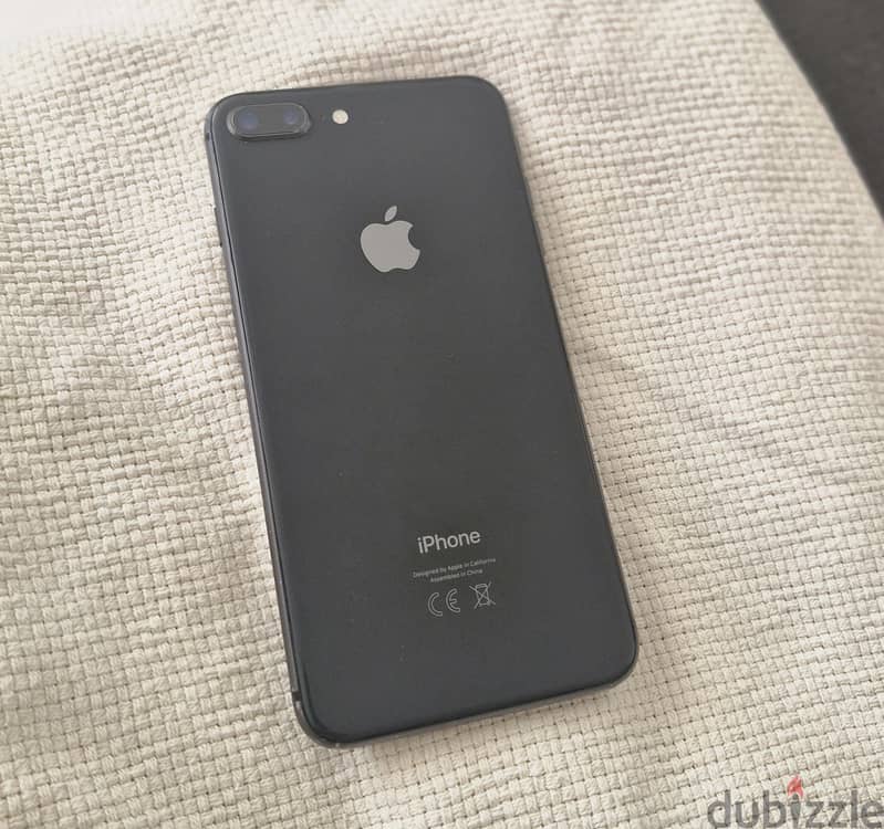 Apple - iPhone 8 Plus 1