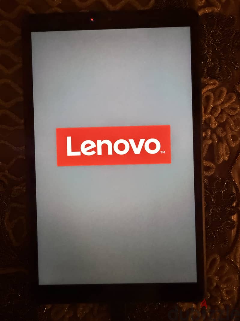 Lenovo tablet M8 1