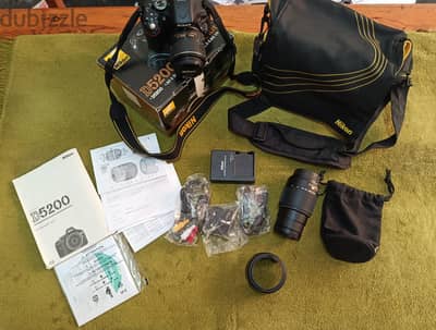 للبيع كاميرا نيكون Nikon D5200 بحالة ممتازة جدًا