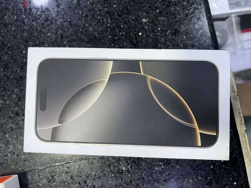 Apple - iPhone 16 Pro Max 1