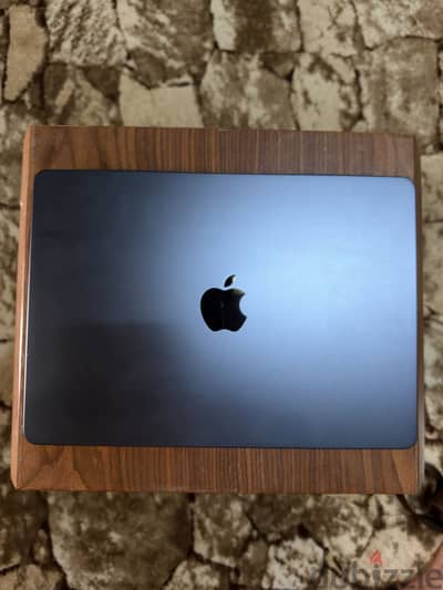 MacBook Air M4 Midnight