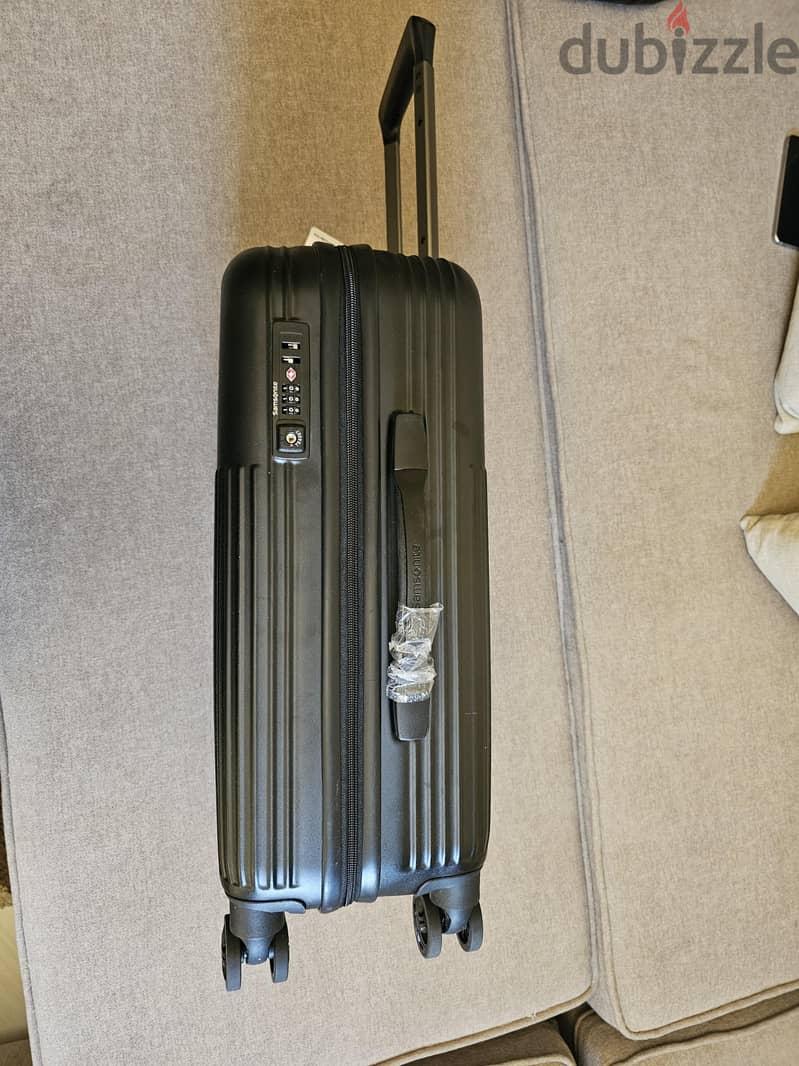 samsonite carry on 5