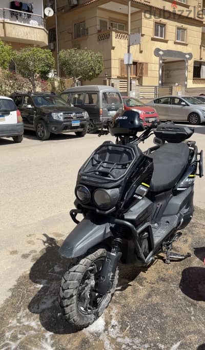 سكوتر keeway كهرباء 3000 واط كسر زيرو موديل٢٥ مكملش الالفين كيلو
