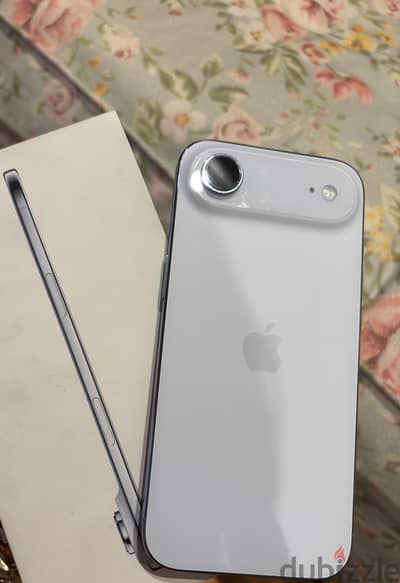 Apple - iPhone 17 Air