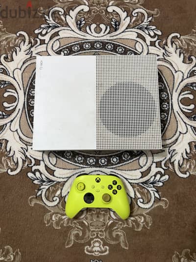 Used Xbox One S