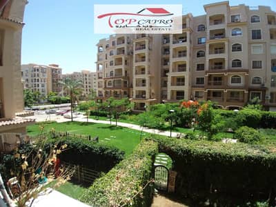 شقه مميزه للبيع في مدينت باB3 بموقع متميز جدا من الخدمات فيو جاردن طلعت مصطفي خالصه الثمن والمستحقات