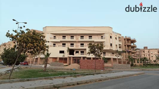 195 sqm Ground Floor Apartment with Private Garden for Sale – Fifth District, El Shorouk City