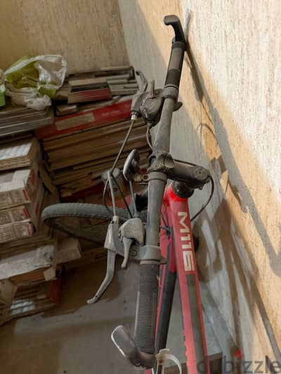 استعمال خفيف M-16 عجله