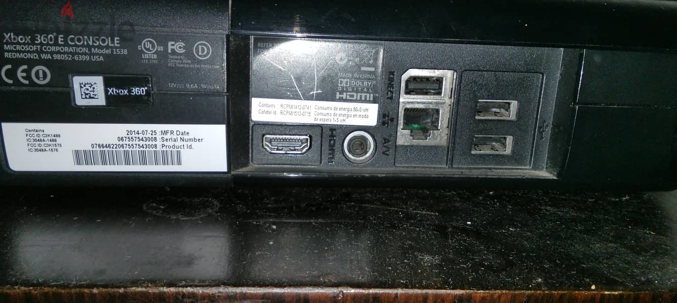Xbox 360E with 96 games 2