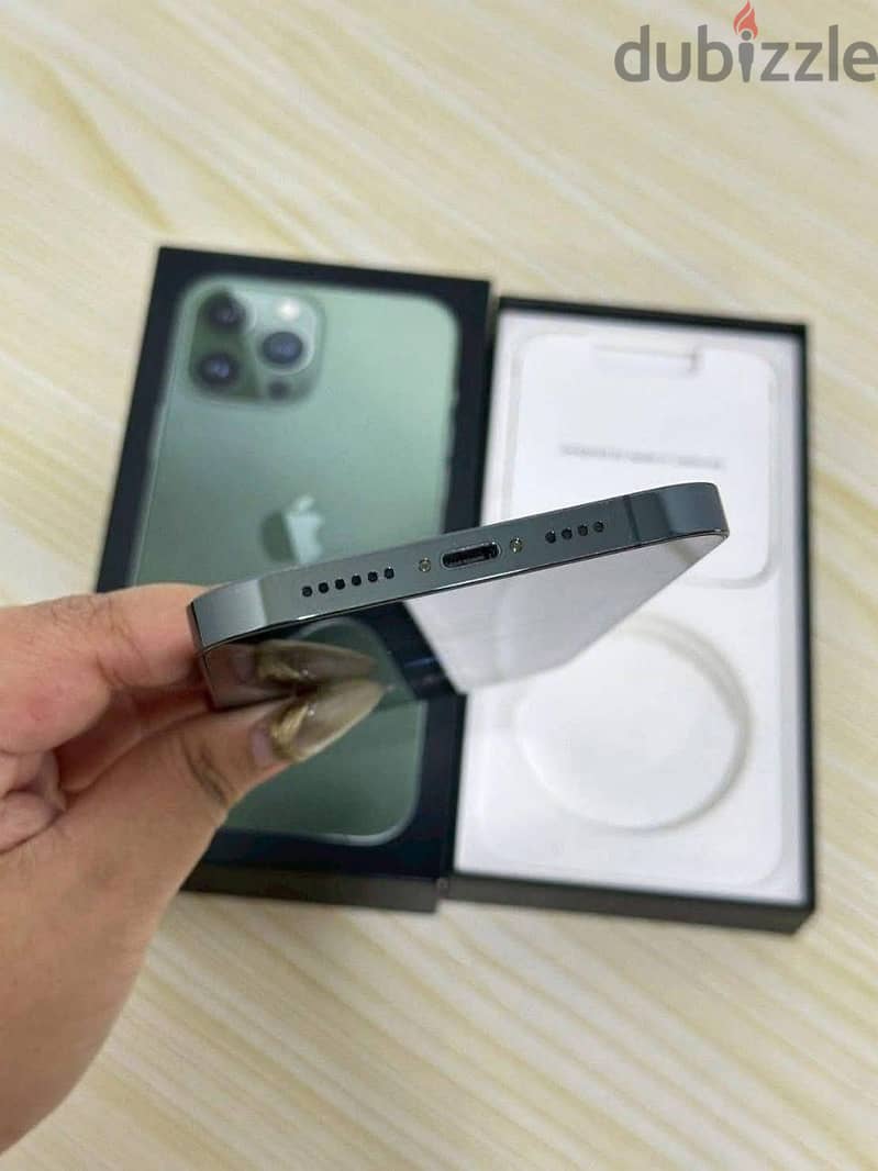 Apple - iPhone 13 Pro Max 1