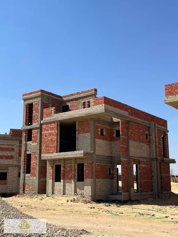 Your villa is ready, you can view it starting tomorrow, with the lowest down payment in the area and a 10-year payment plan.