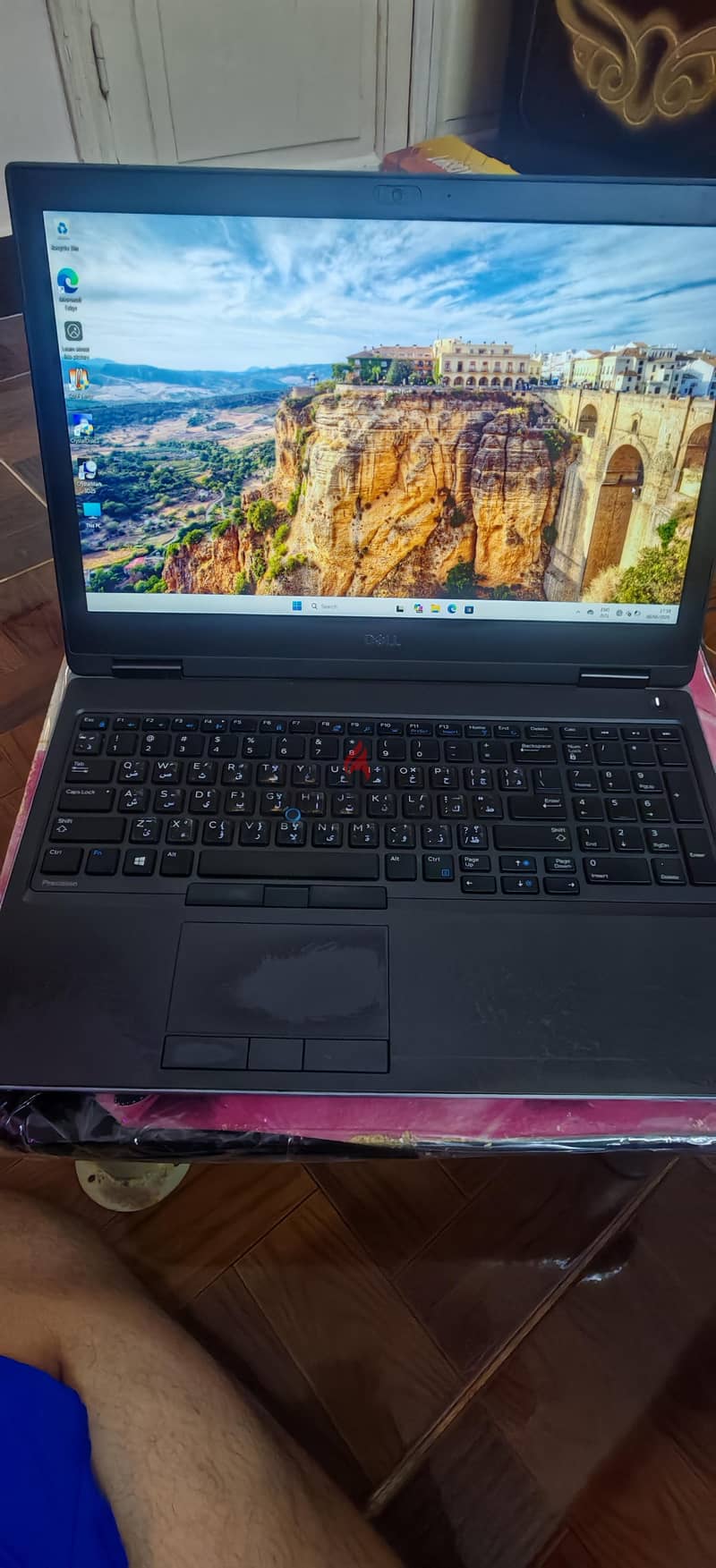 Dell Precision 7540 8
