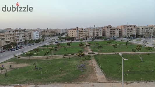 شقة دور أرضي 210م بجاردن خاص للبيع – المنطقة الخامسة – مدينة الشروق