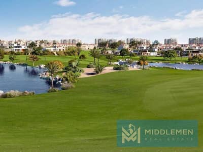 كواترو فيلا 256متر لوكيشن مميز اقل سعر فى السوق جاهزه للاستلام سيتي جيت القاهره الجديده city gate