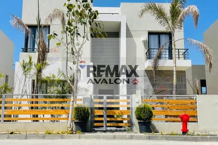 Villa Stand Colors for Sale 340 m (Palm Hills Alexandria)