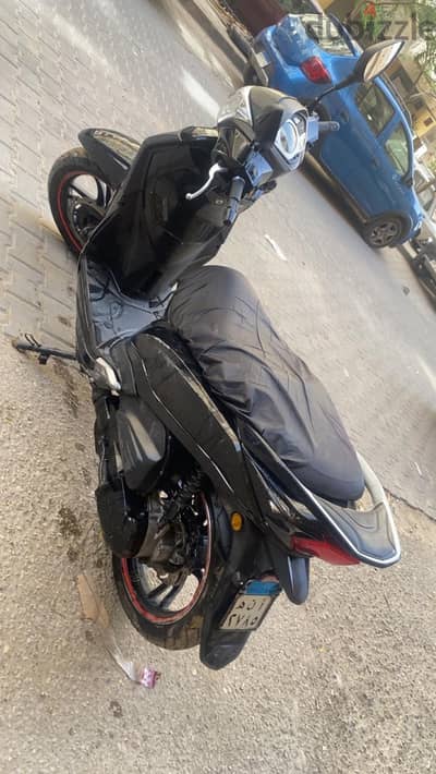 سكوتر SYM موديل ST200 للبيع سنه ٢٠٢٢