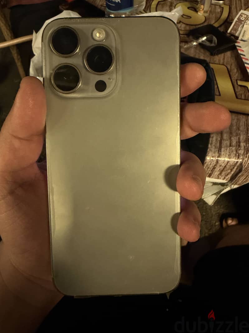 Apple - iPhone 15 Pro Max 2