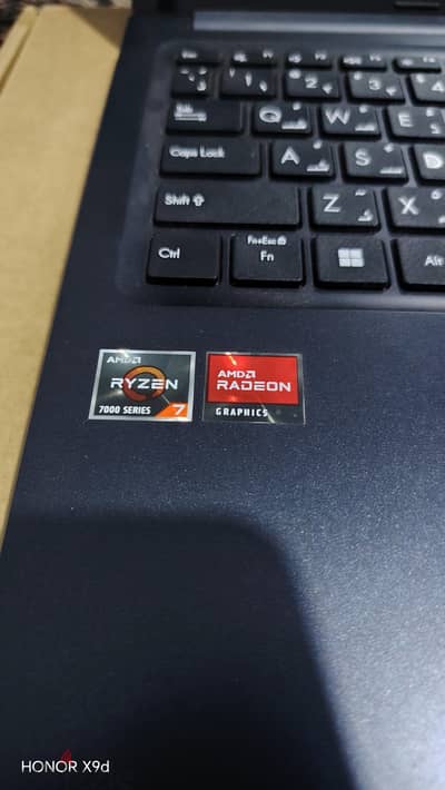 asus vivobook 15 zero