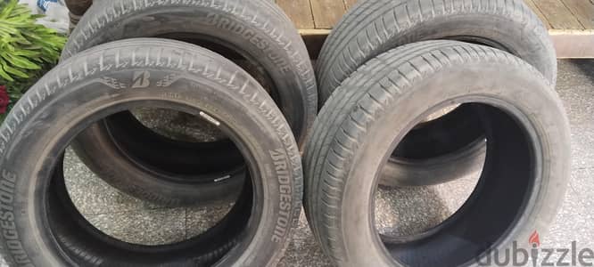 طقم كاوتش يريدجستون تورانزا t005 بولندى مقاس 205/55/16