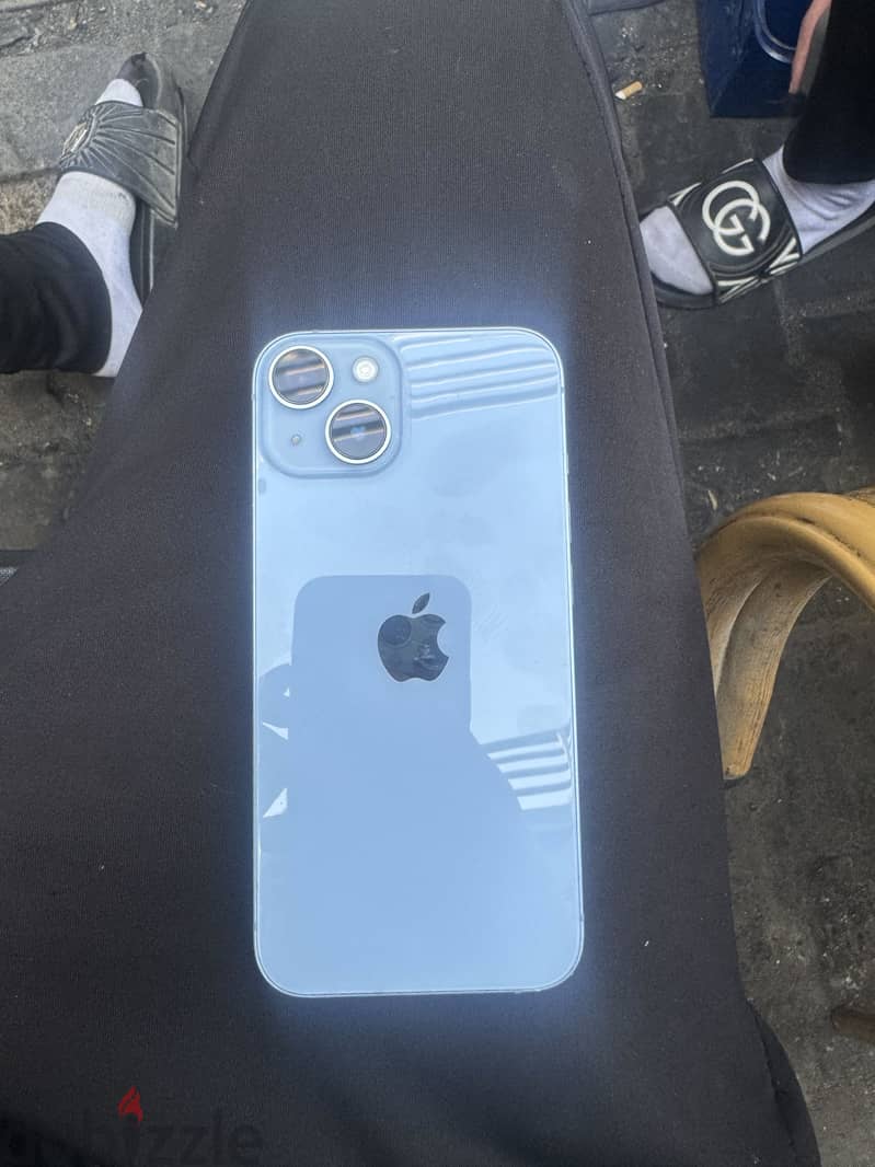 Apple - iPhone 14 2