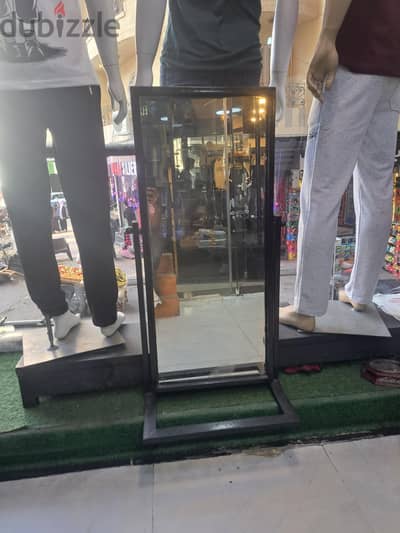 مراية متحركة للبيع