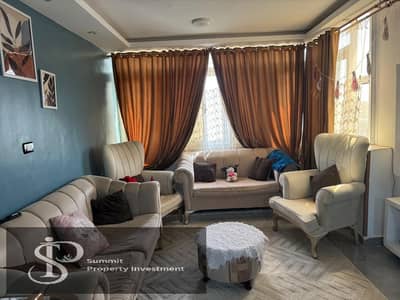 شقة المجاورة 15 دور خامس مساحة 80 متر
