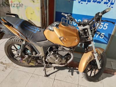 10 شهور استعمال f200