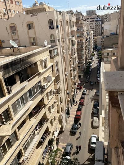 شقه للايجار السكني 140م ب سموحه تقسيم القضاه
