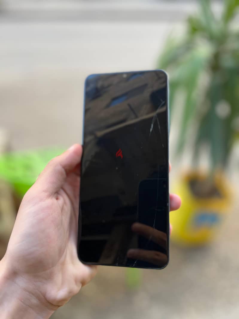 Realme C63 1