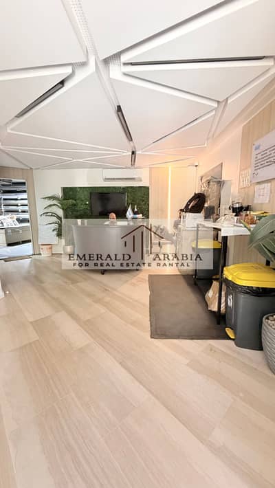 Furnished office for rent fully equipped with a circular view suitable for major companies and institutions Furnished office for rent fully equipped with a circular view suitable for major companies and institutions