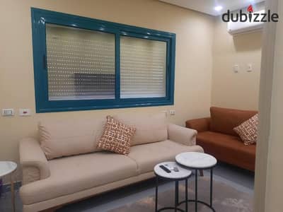 استديو فندقى للايجار المعادي عند شارع 77 بالقرب من ميدان سواريس ونادي المعادي ومحطه المترو مكيف بالكامل واي فاي دور رابع اسانسير