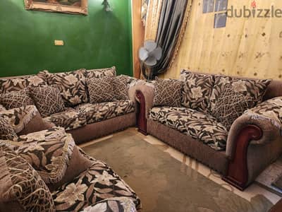 انترية خشب زان بالستارة والسجادة