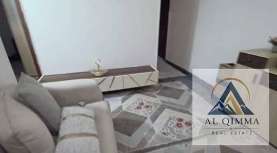 شقة قانون جديد 95 متر شارع مصطفي النحاس الرئيسي