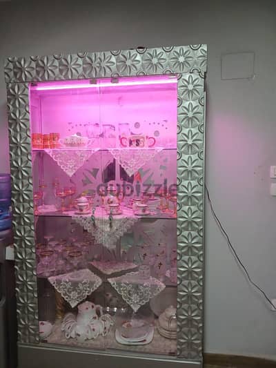 سفرة 8 كراسي و نيش