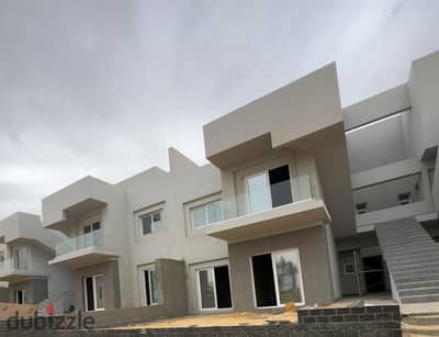 Penthouse Resale in V Levels Dunes Compound Sheikh Zayed Ready to move installments remaining