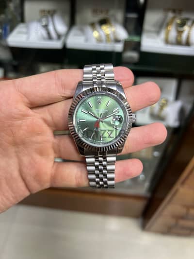 For Sale: Rolex Datejust
