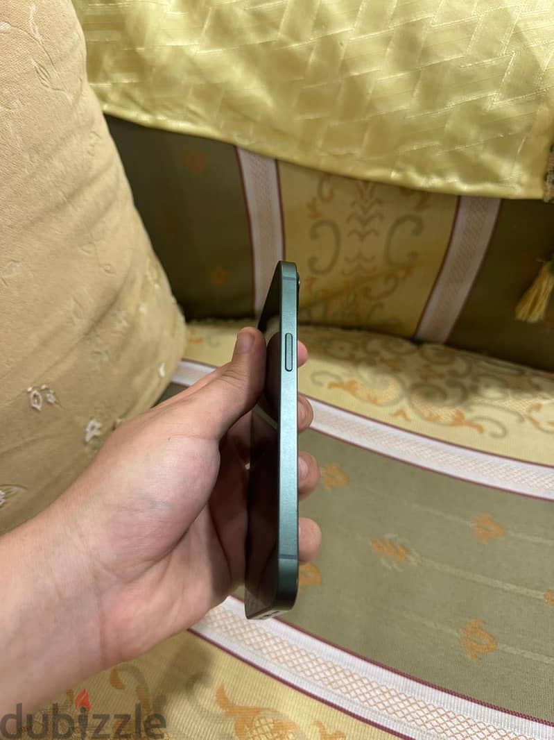 Apple - iPhone 13 7