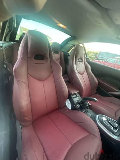 Peugeot 308 2012