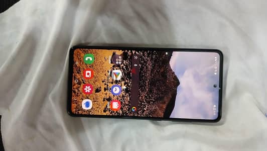 سامسونج ايه 52