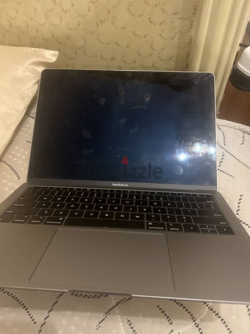 MacBook air 2019 13 inch 2