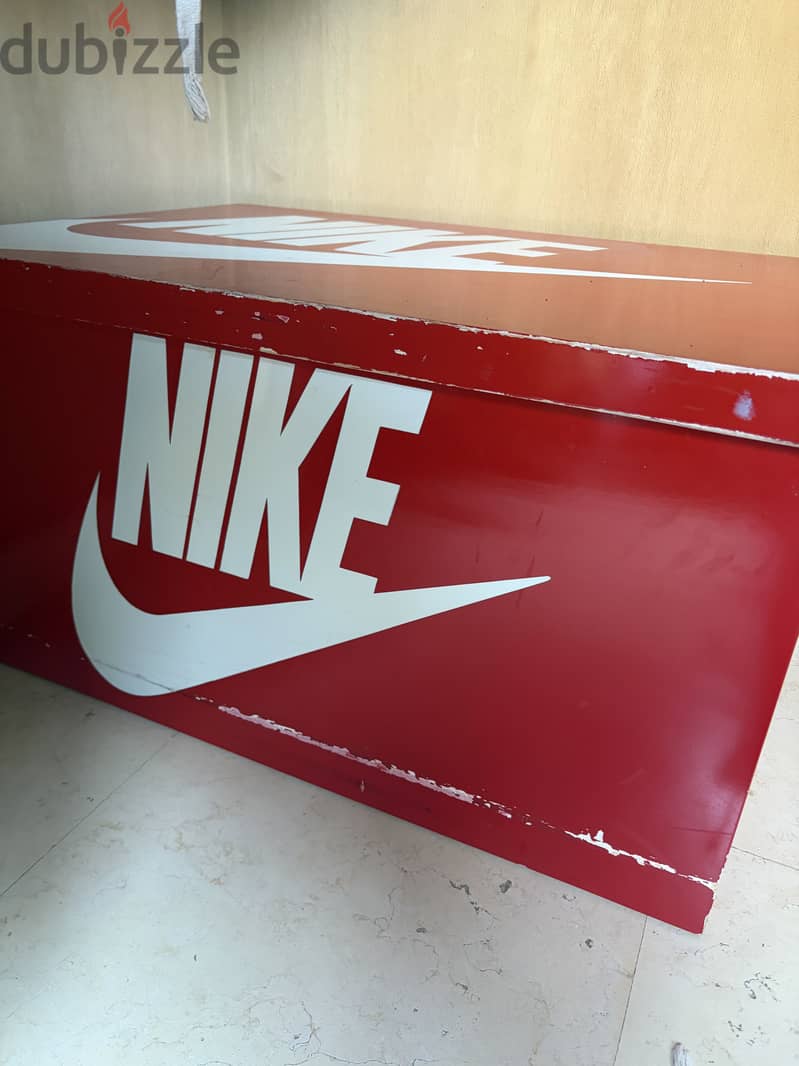 NIKE SHOES ORGANIZER 1