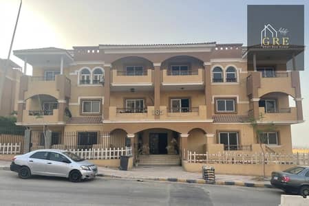  شقة 167م للبيع، 3 غرف منهم ماستر، دور أول بحري شرقي، فيو مفتوح غير مجروح، ريسبشن واسع، جميع المرافق جاهزة، داخل كمبوند الخمايل المرحلة الثانية