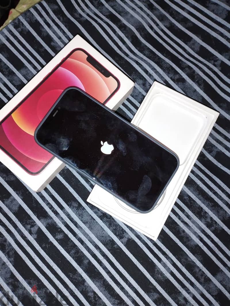 iPhone 12 1