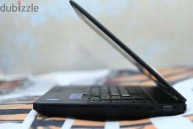 Laptop Dell 3