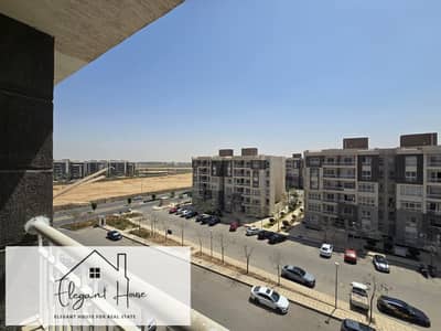 شقة ايجار قانون جديد فى مدينتى مساحة 78م بمرحلة B12