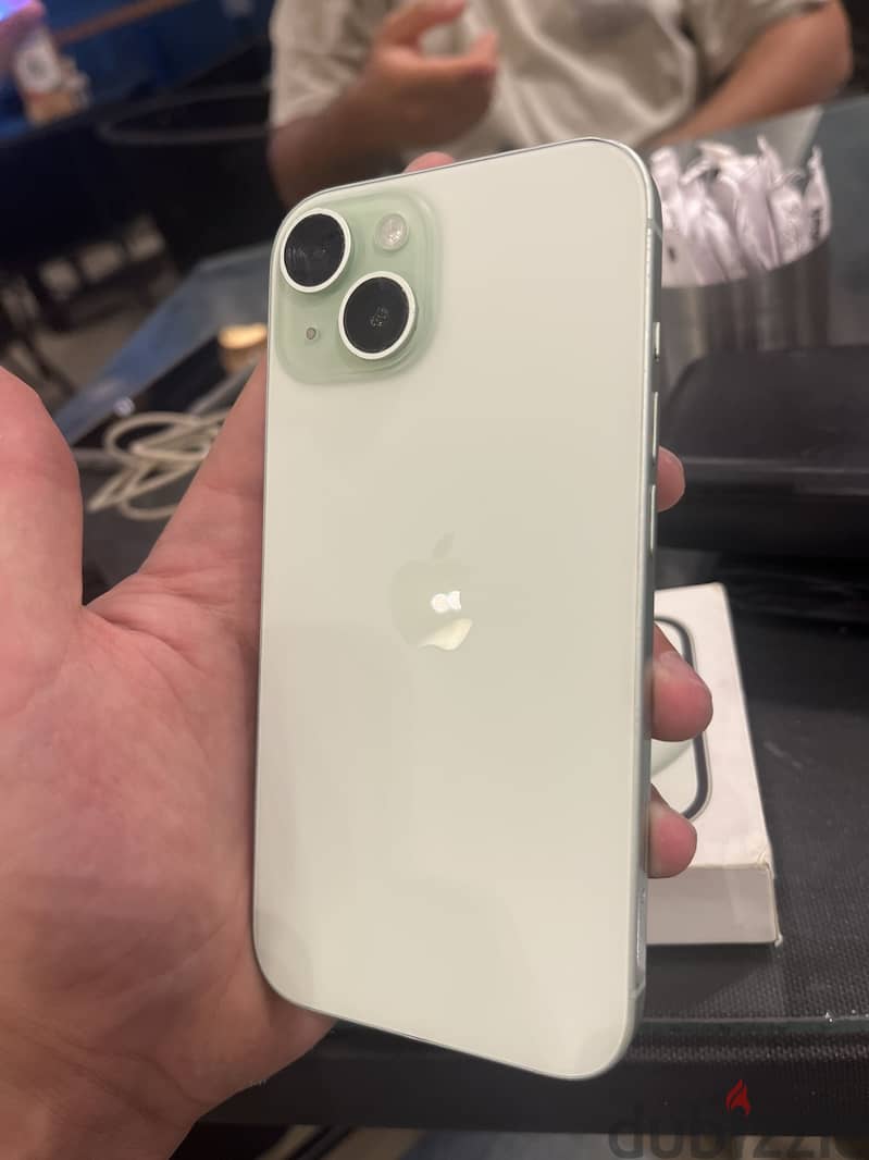 Apple - iPhone 15 2