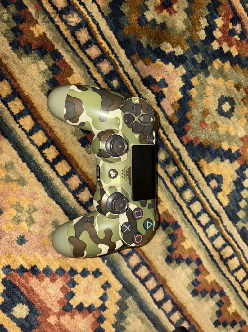 ps4 with two controllers 2