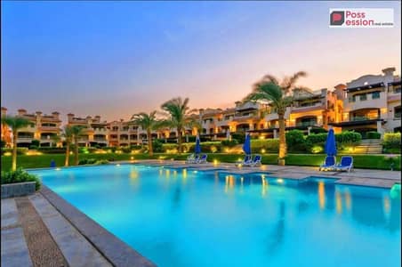 بفيـو علي البحر شاليه للبيع في لافيستا 6 العين السخنه متشطب بالكامل ULtra super lux جاهز للاستلام والمعاينه دقايق من بورتو السخنه Lavista sukhna